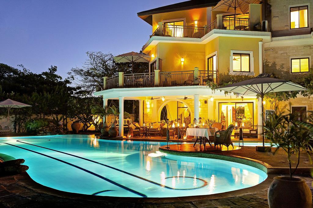 Afrochic Diani Hotel Ukunda Eksteriør billede
